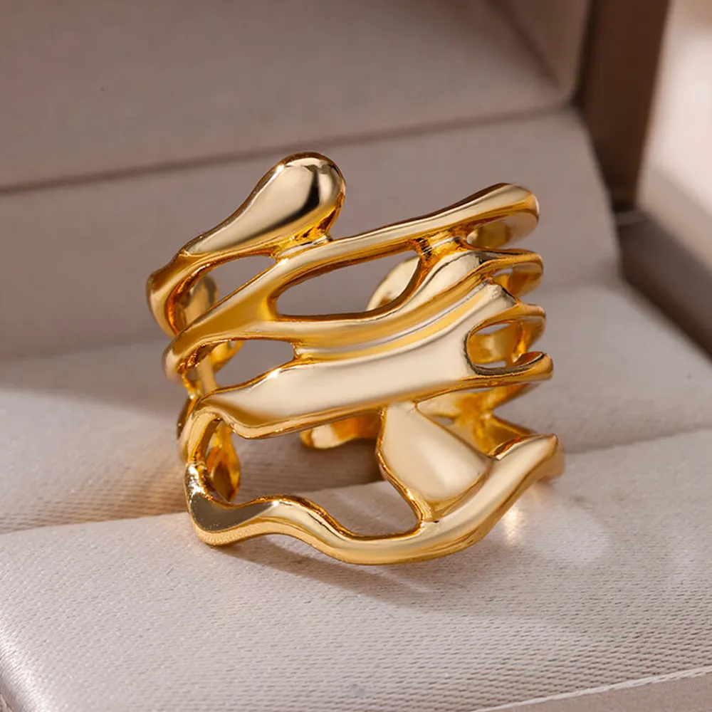 Élégante bague irrégulière en or – Paradise Designs