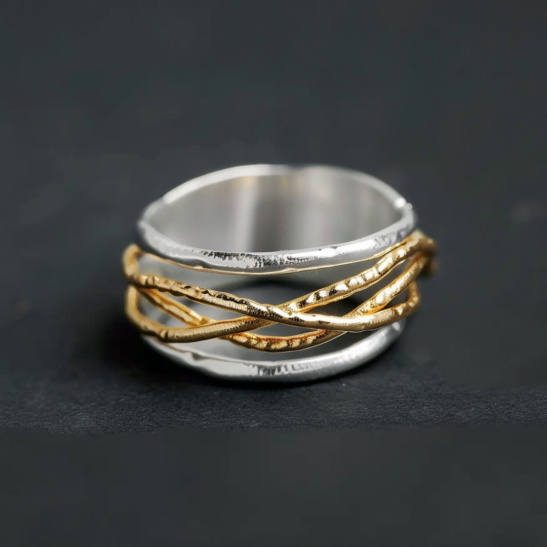 Bague en argent à fils d'or