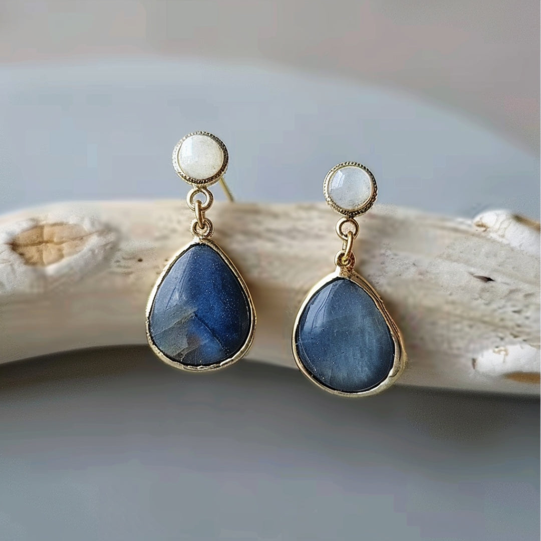 Boucles d'oreilles en perles à pierres incrustées bleues