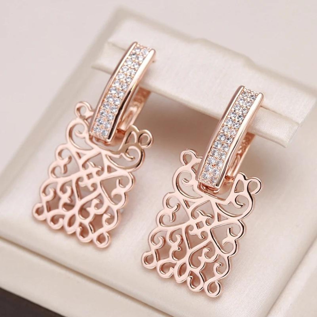 Boucles d'oreilles en Lierre avec Zircon Rose en Or