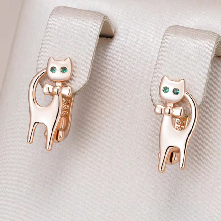 Boucles d'oreilles élégantes en or pour chats