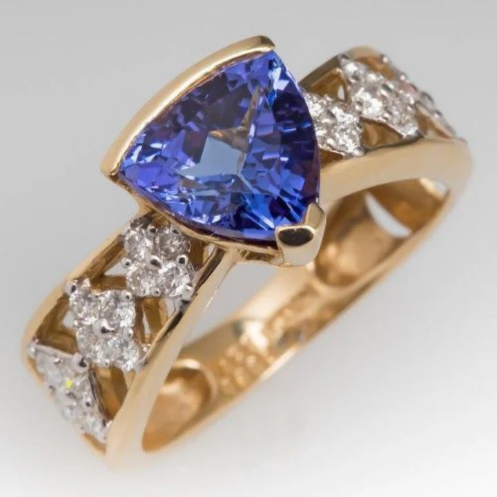 Bague en or brillant à diamant bleu