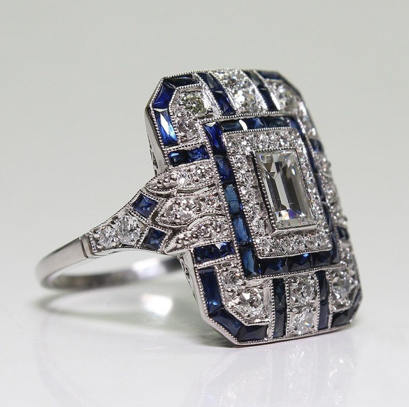 Bague vintage en argent brillant et zirconium bleu