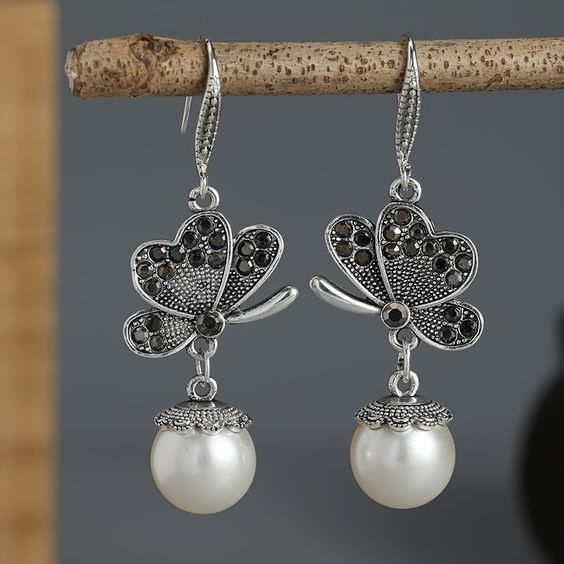 Boucles d'oreilles en perles papillon