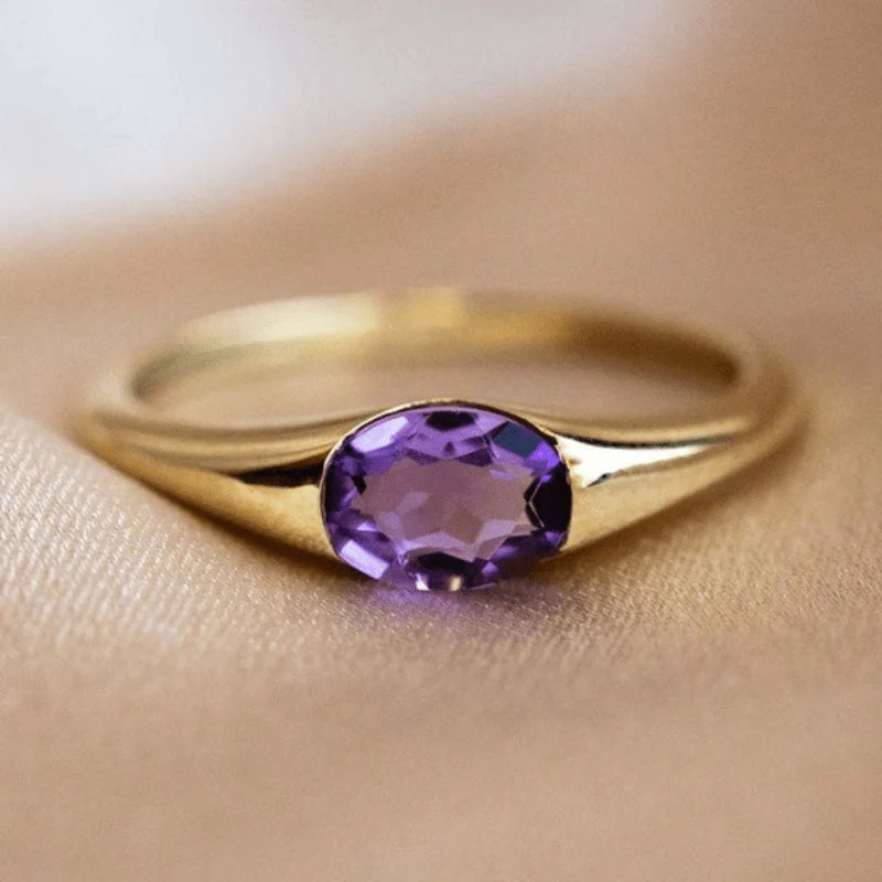 Bague vintage en cristal mauve et or