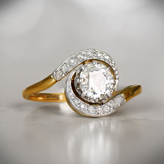 Bague spirale vintage en zirconium
