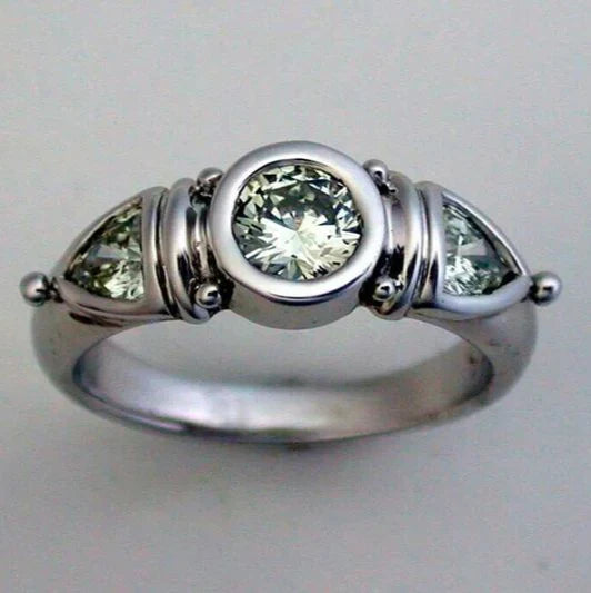 Bague vintage en verre vert en argent