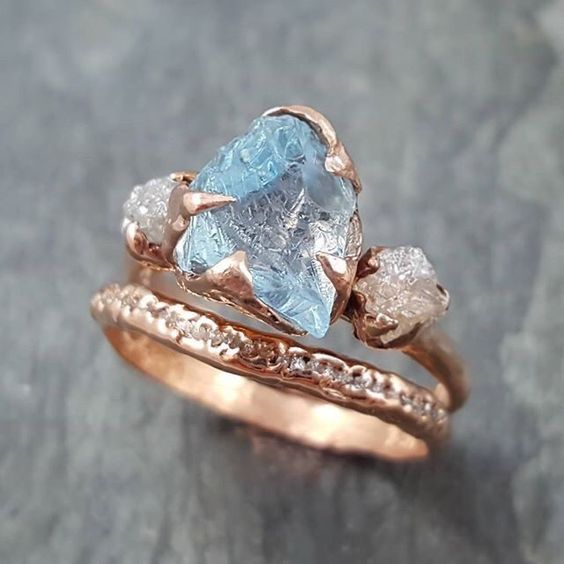 Bague en or avec quartz bleu vintage