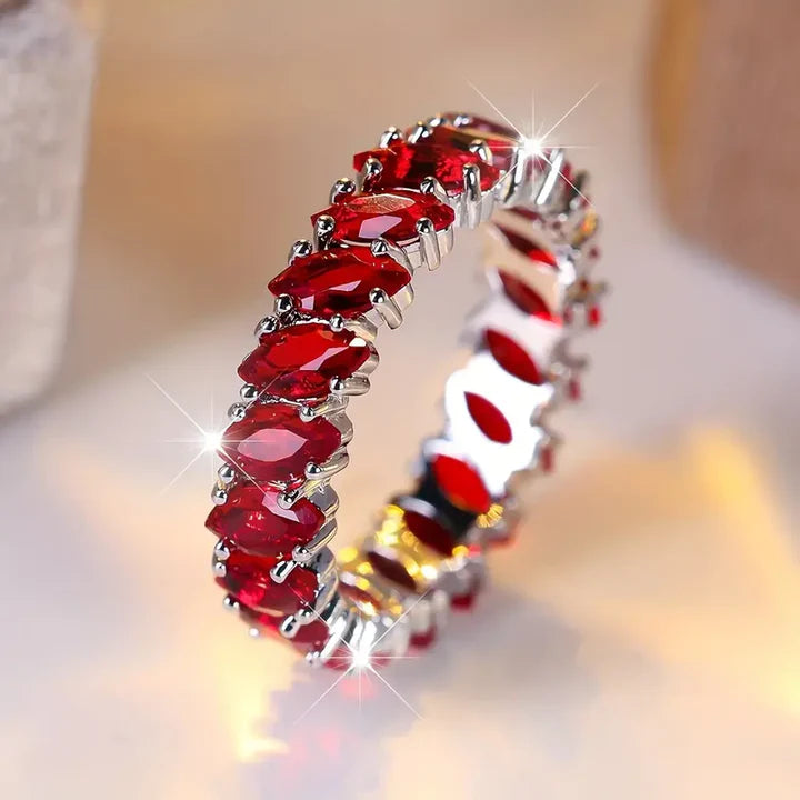 Bague vintage en cristal rouge