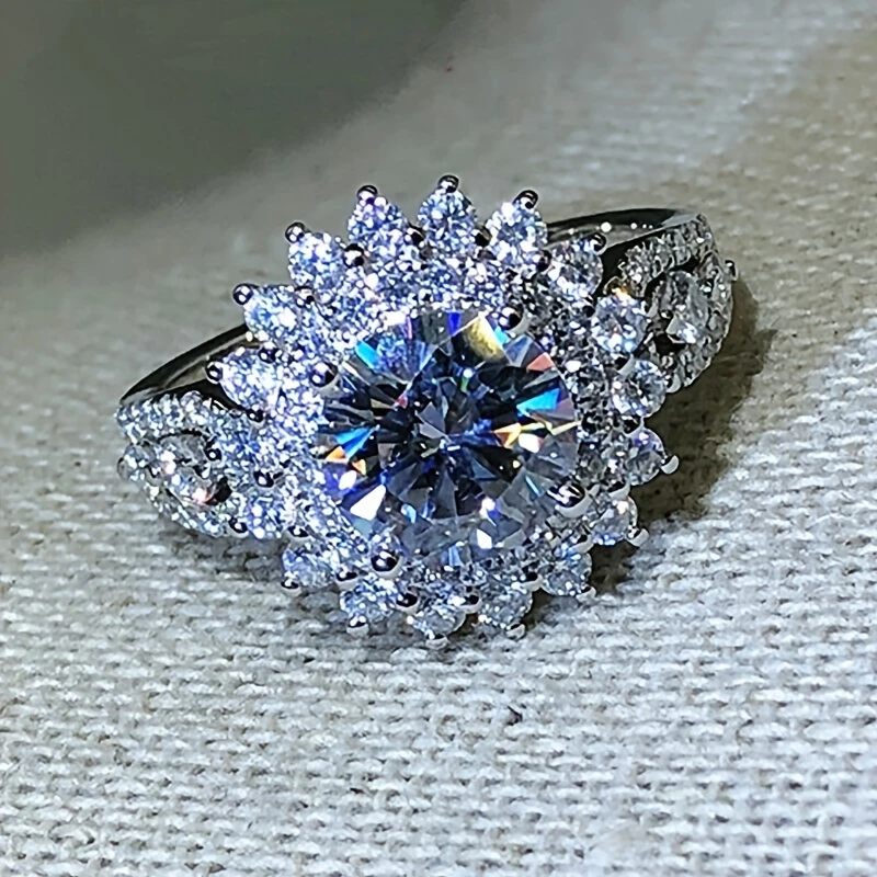 Bague fleur vintage en argent brillant