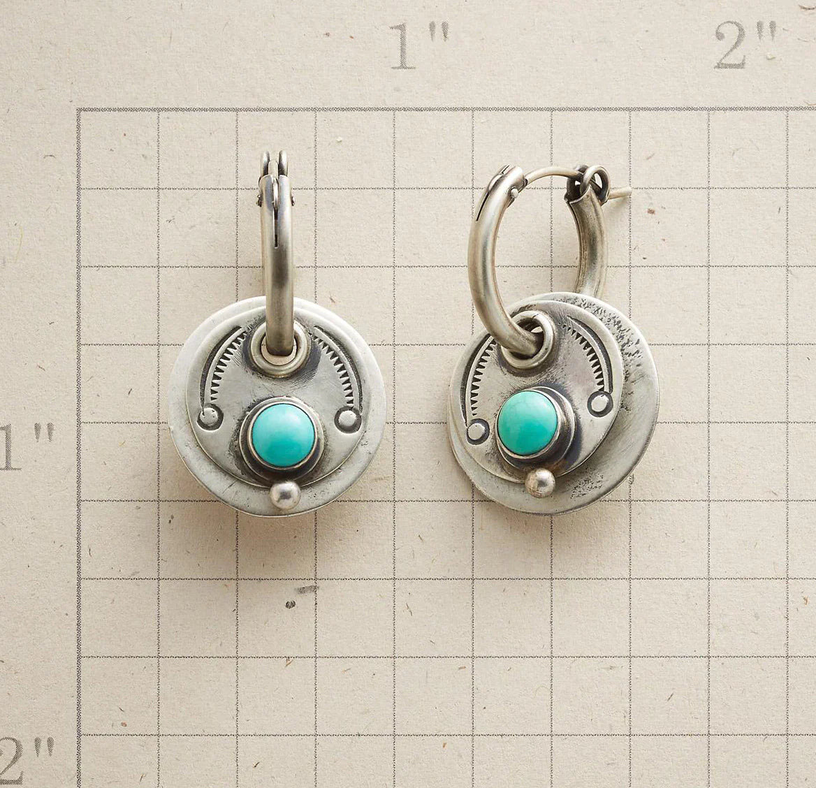 Boucles d'oreilles bohème avec pierres turquoises en argent