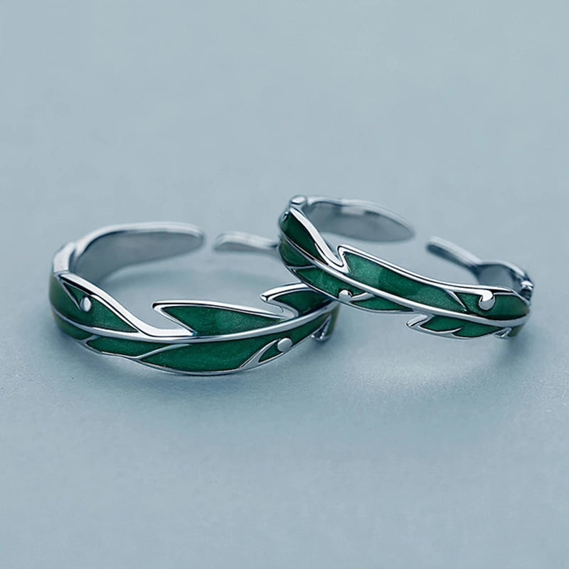 Bague Réglable en Argent avec Feuilles Vertes Irrégulières