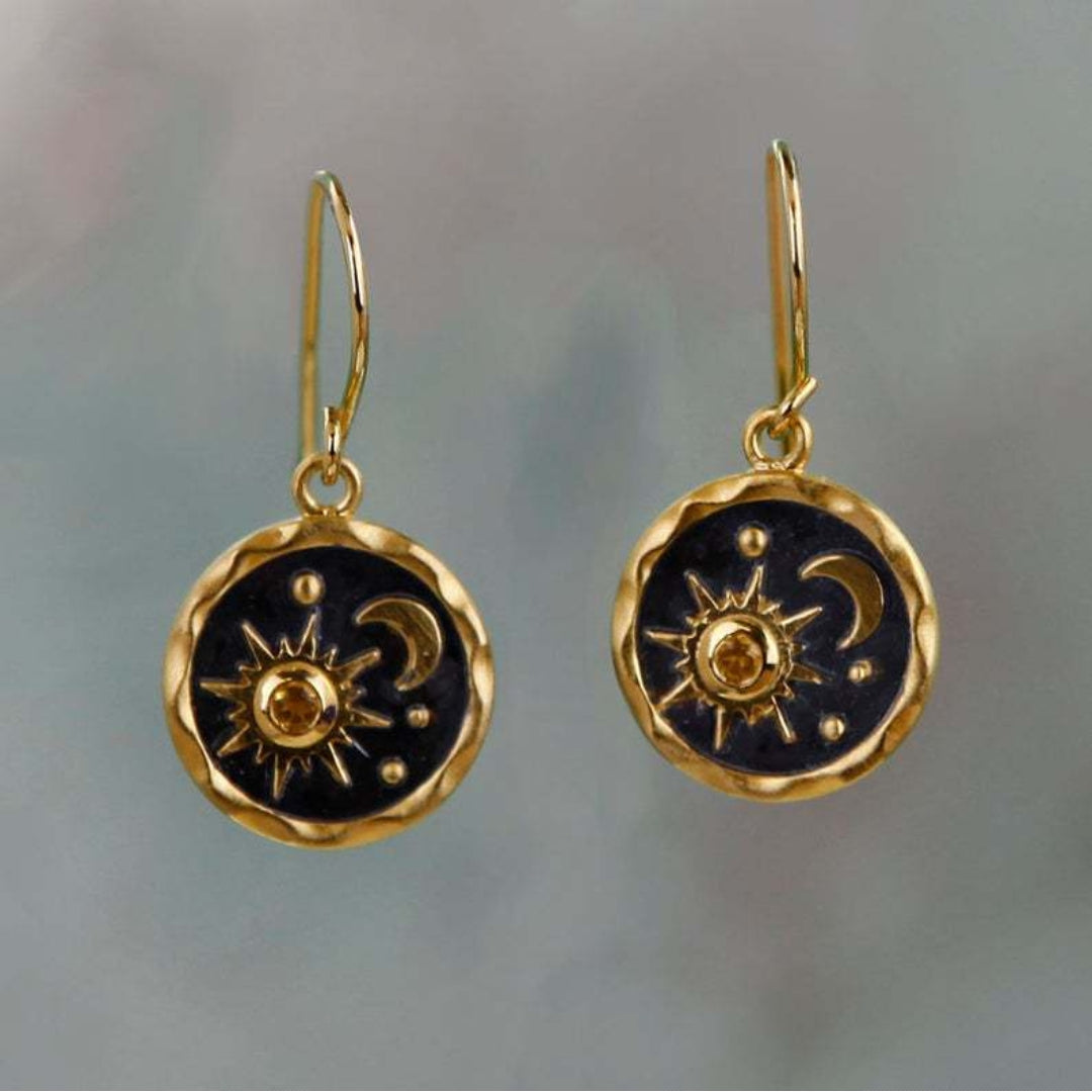 Boucles d'oreilles avec soleil et lune en or et argent