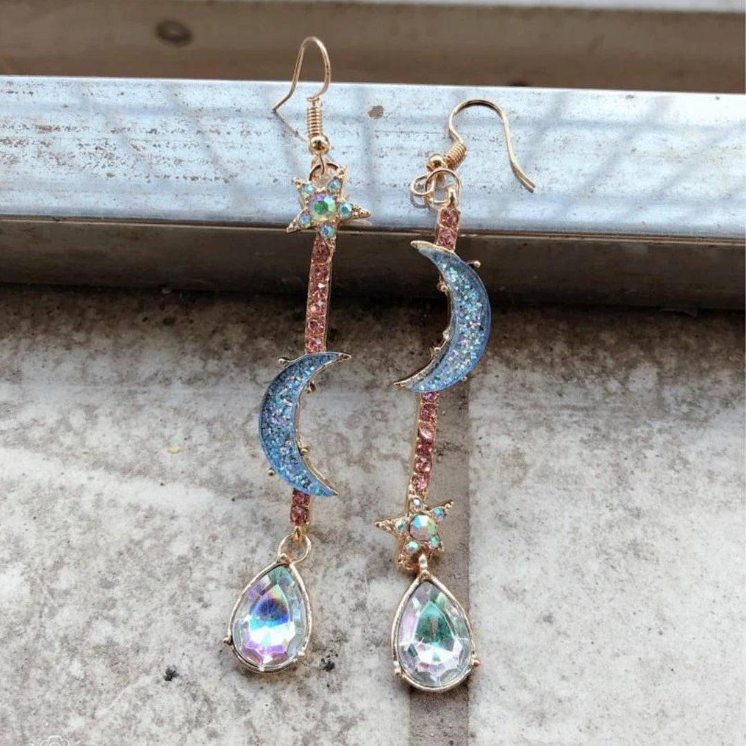 Boucles d'oreilles argentées Boho Moon avec zircons