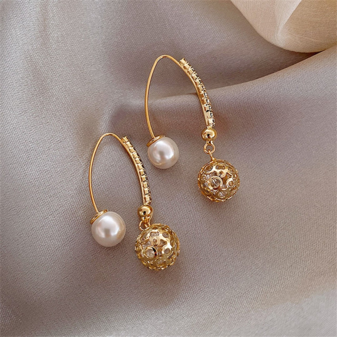 Boucles d'Oreilles Cloche en Or avec Perles