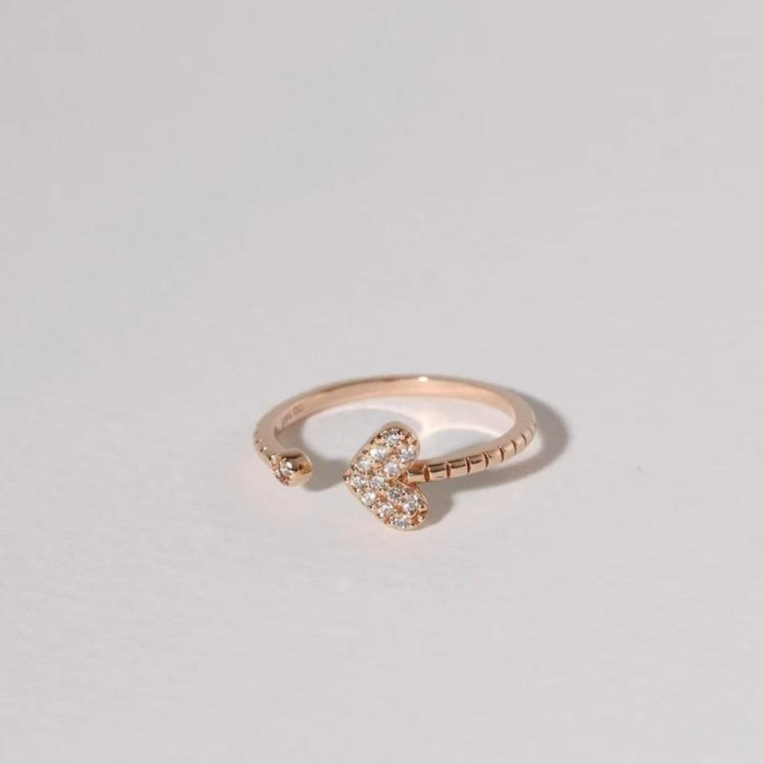 Bague Élégante en Or avec Coeur Brillant