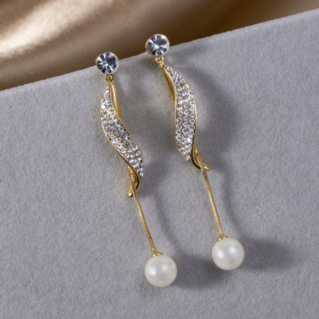 Boucles d'Oreilles de Luxe avec Zircons et Perles en Or