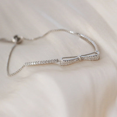 Bracelet en Argent avec Noeud Brillant