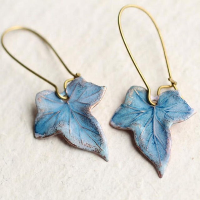 Boucles d'oreilles avec Feuilles Bleues en Or