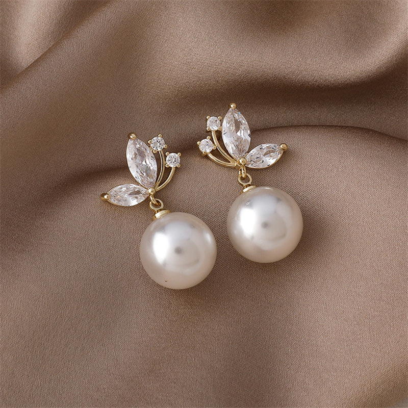 Boucles d'oreilles Perles Exotiques avec Cristaux en Or