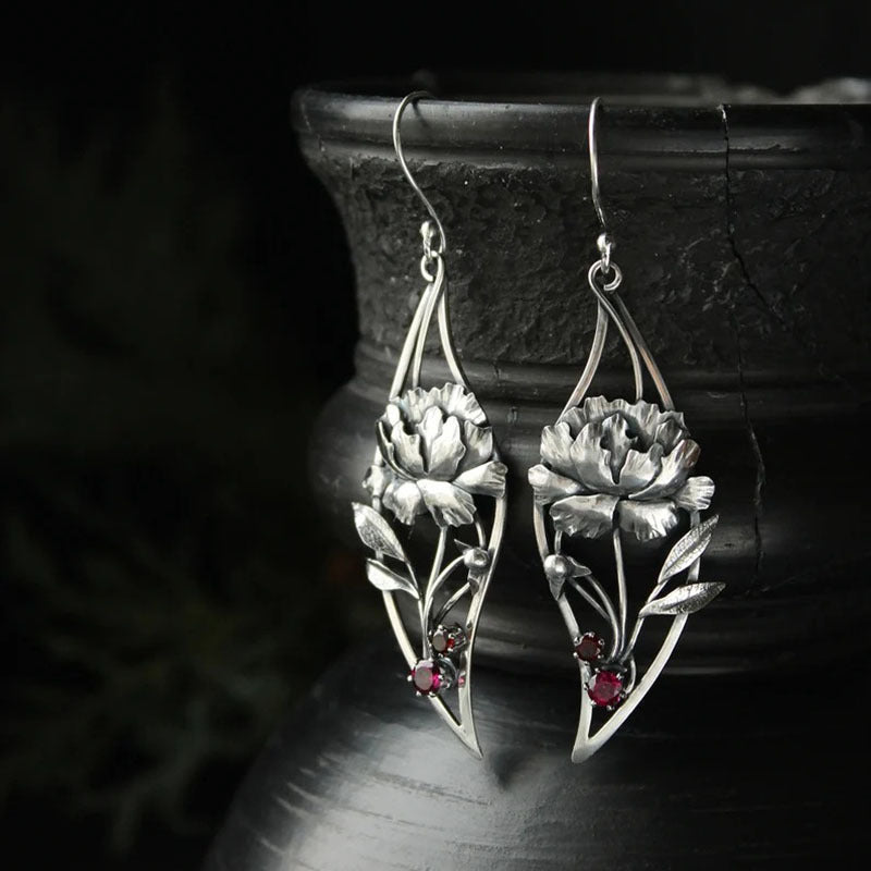 Boucles d'Oreilles Boho Floral avec Zircon Rouge en Argent