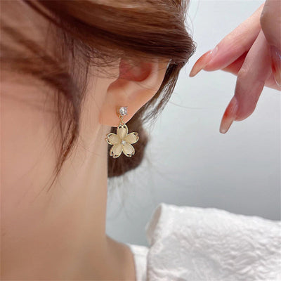 Boucles d'Oreilles Marguerite avec Zircon en Or