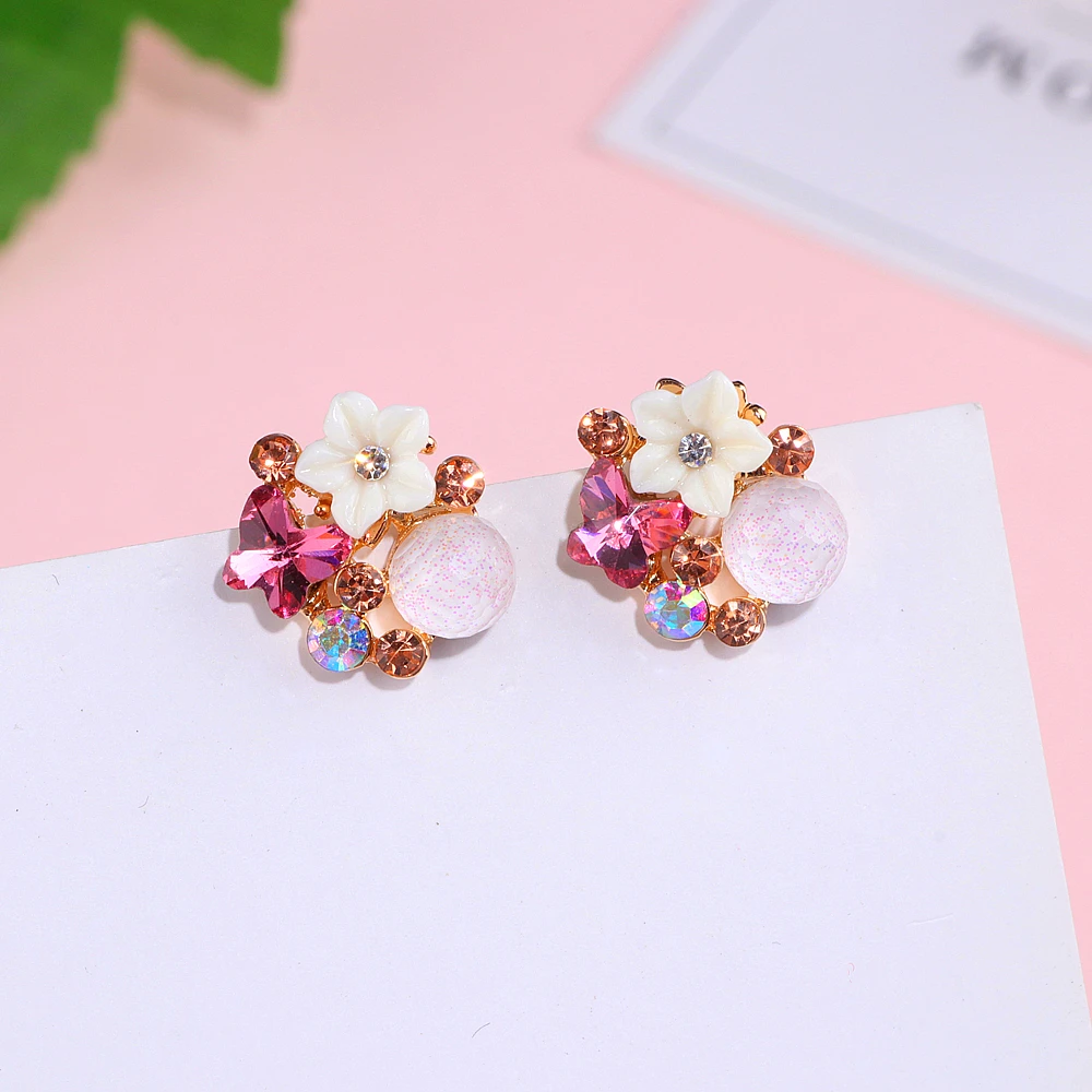 Boucles d'oreilles Floral Flare avec Zircons