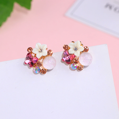 Boucles d'oreilles Floral Flare avec Zircons