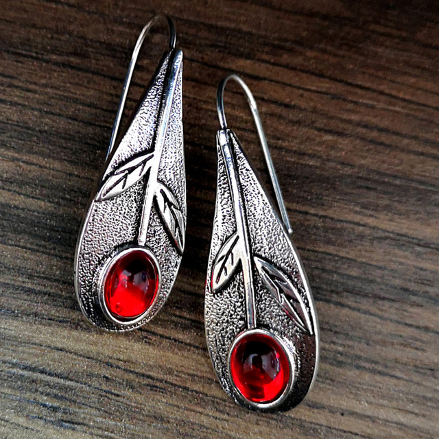 Boucles d'oreilles Vintage en Cristal Rouge et Argent