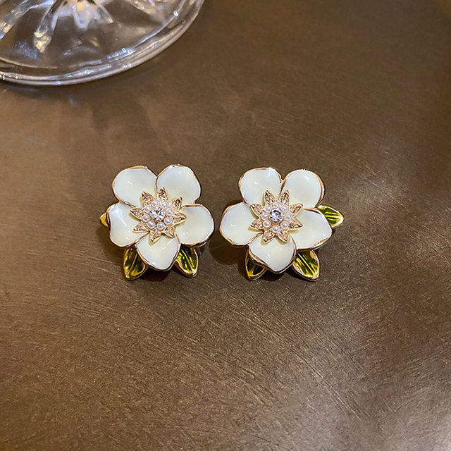 Boucles d'oreilles en Or Pétale Blanc avec Zirconia