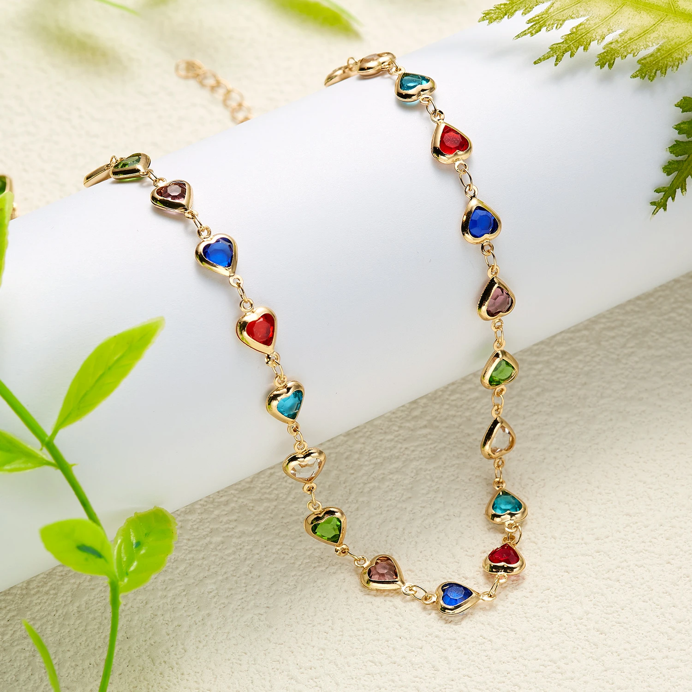 Collier de Coeurs en Cristal Multicolore