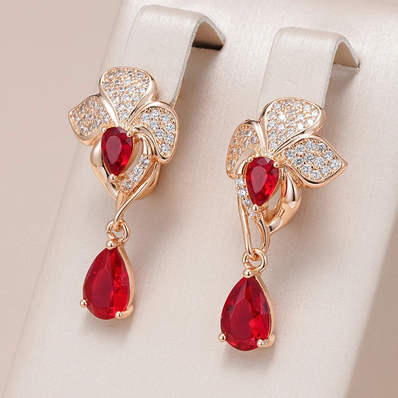 Boucles d'oreilles Pendantes Élégantes avec Cristaux Rouges