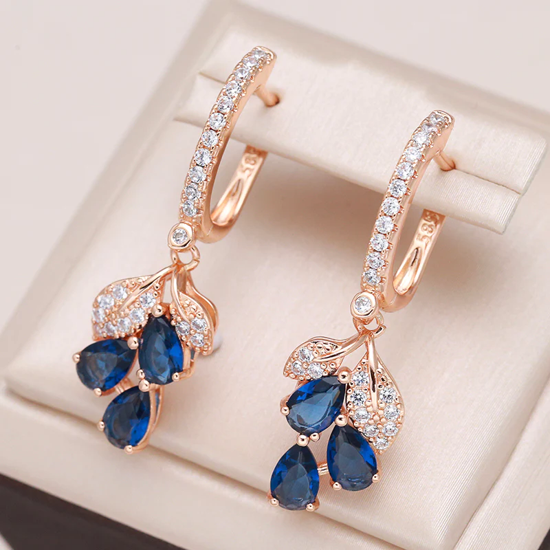 Boucles d'oreilles élégantes en cristal bleu brillant