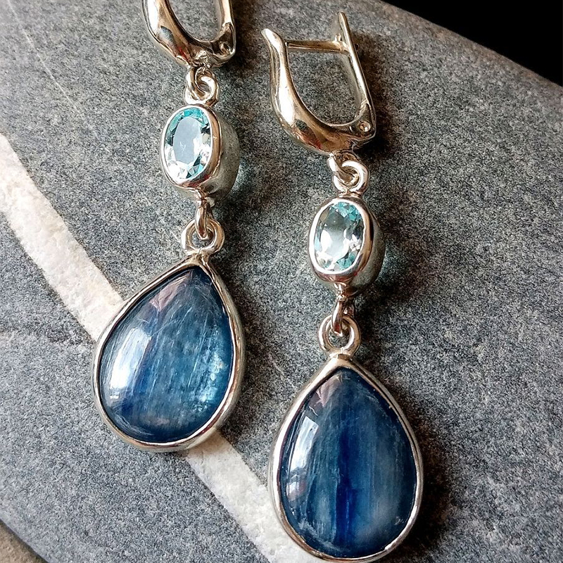 Pendants d'oreilles Bleus avec Zirconias Vintage