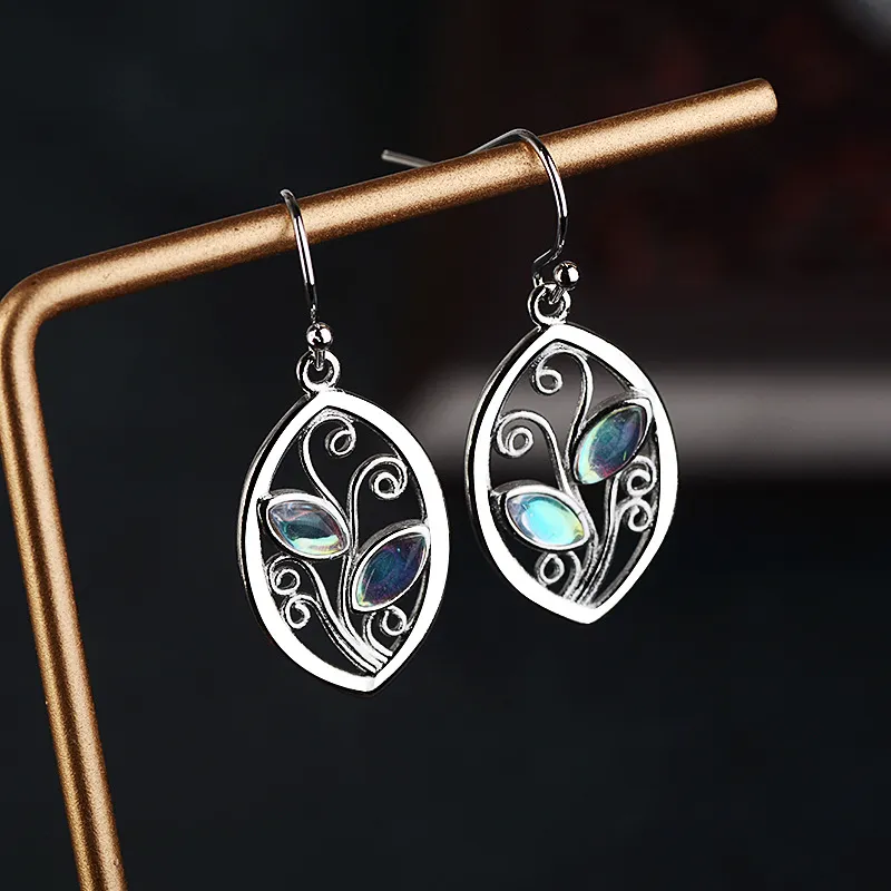 Boucles d'oreilles vintage en cristal argenté