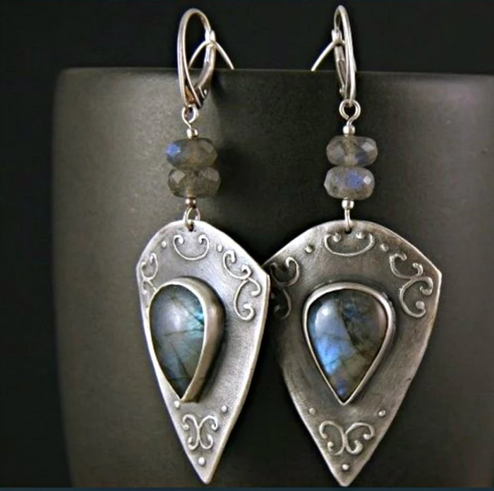 Boucles d'oreilles vintage bleues