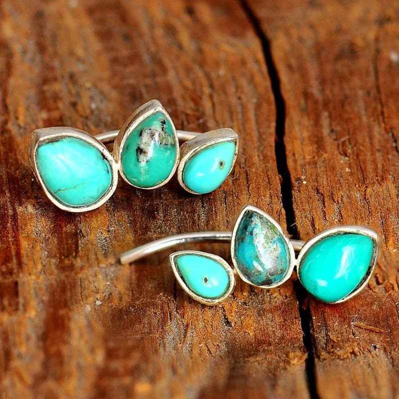 Boucles d'oreilles vintage en pierres turquoises