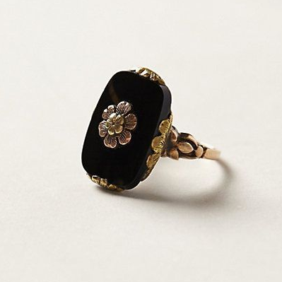 Bague vintage en pierre noire