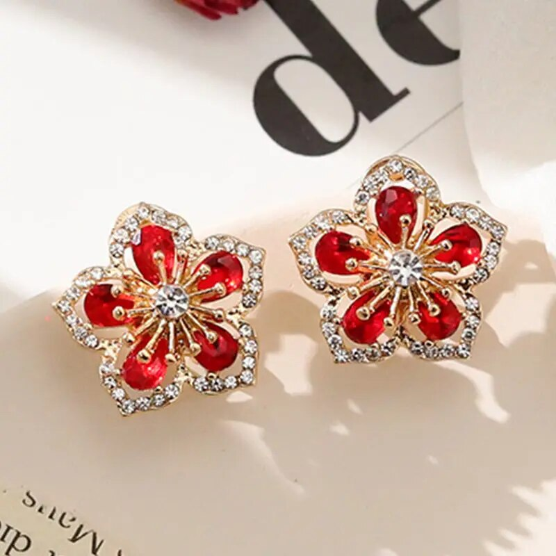 Boucles d'oreilles Fleur Elégante en Cristal Rouge Scintillant