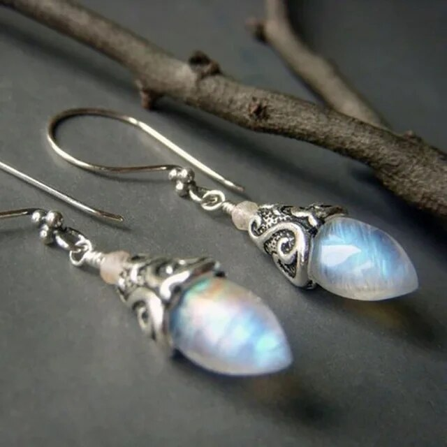 Boucles d'oreilles vintage en cristal de pierre de lune