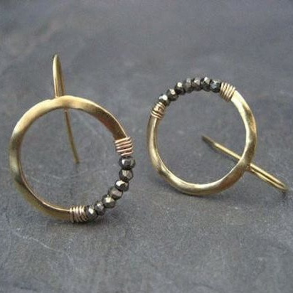 Boucles d'oreilles creuses vintage plaquées or