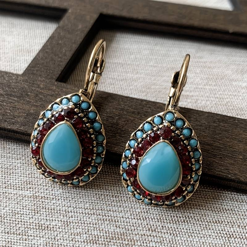 Boucles d'oreilles Mandala en opale bleue