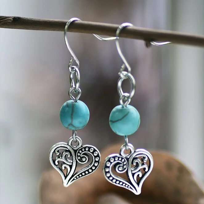 Boucles d'oreilles pendantes en argent avec cœur en turquoise