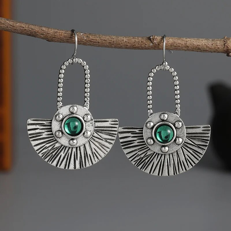 Boucles d'oreilles vintage en argent et pierre verte