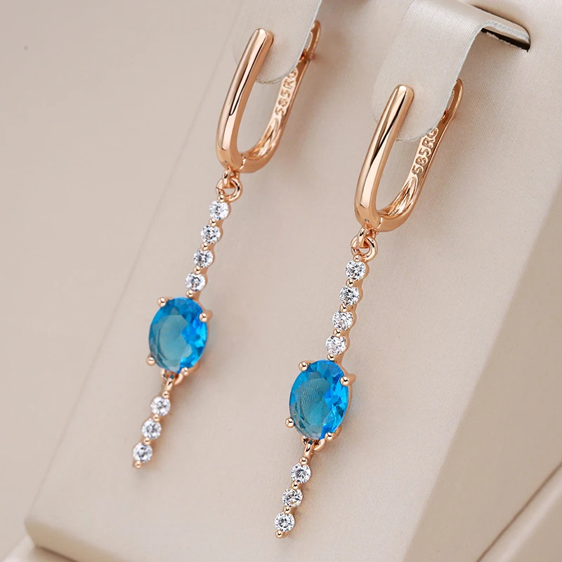 Boucles d'oreilles Pendantes Elegant avec Zircon Bleu en Or